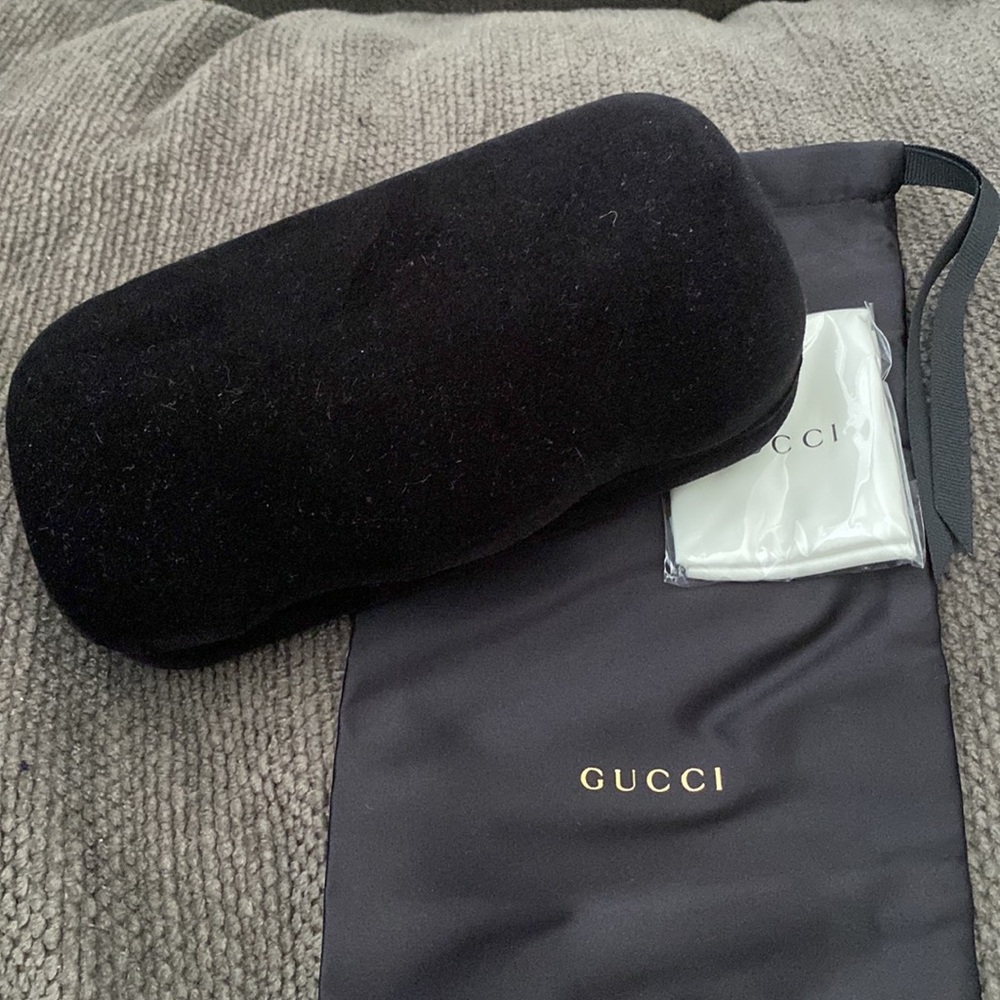 Gucci - Picture 6 of 6